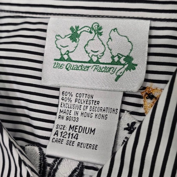 Vintage The Quacker Factory Top M White Striped Embroidered Button Up Noah's Arc - Picture 9 of 11